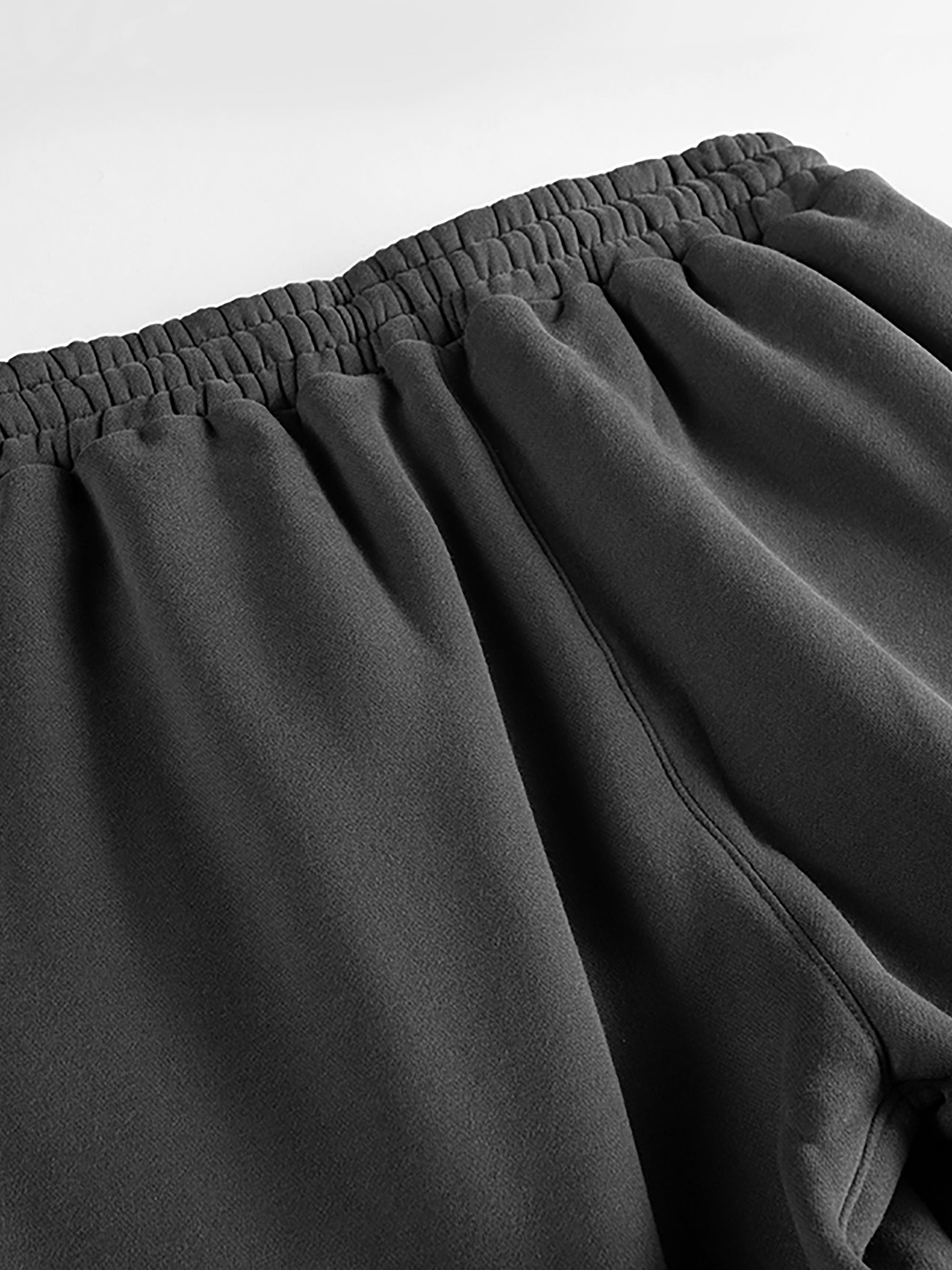 FIVE Essentials Sweatpant
